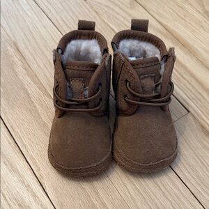 UGG Neumal Kids Boots